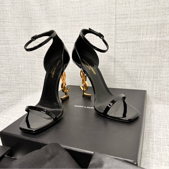Yves Saint Laurent Heels - Picture 6 of 7